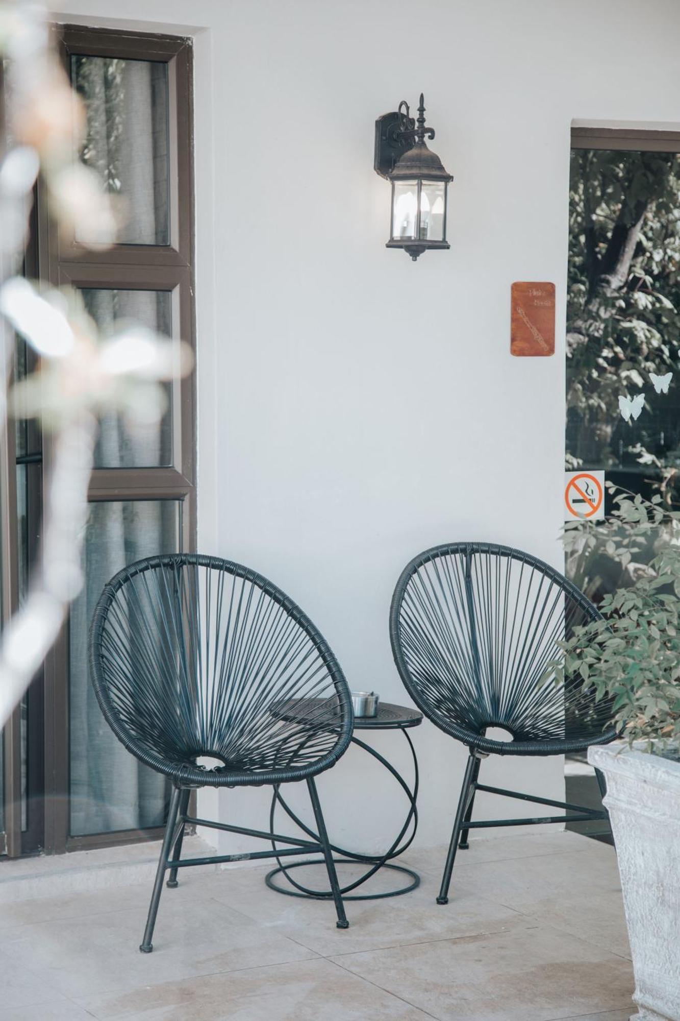 The Symphony Guest House Queenstown Extérieur photo