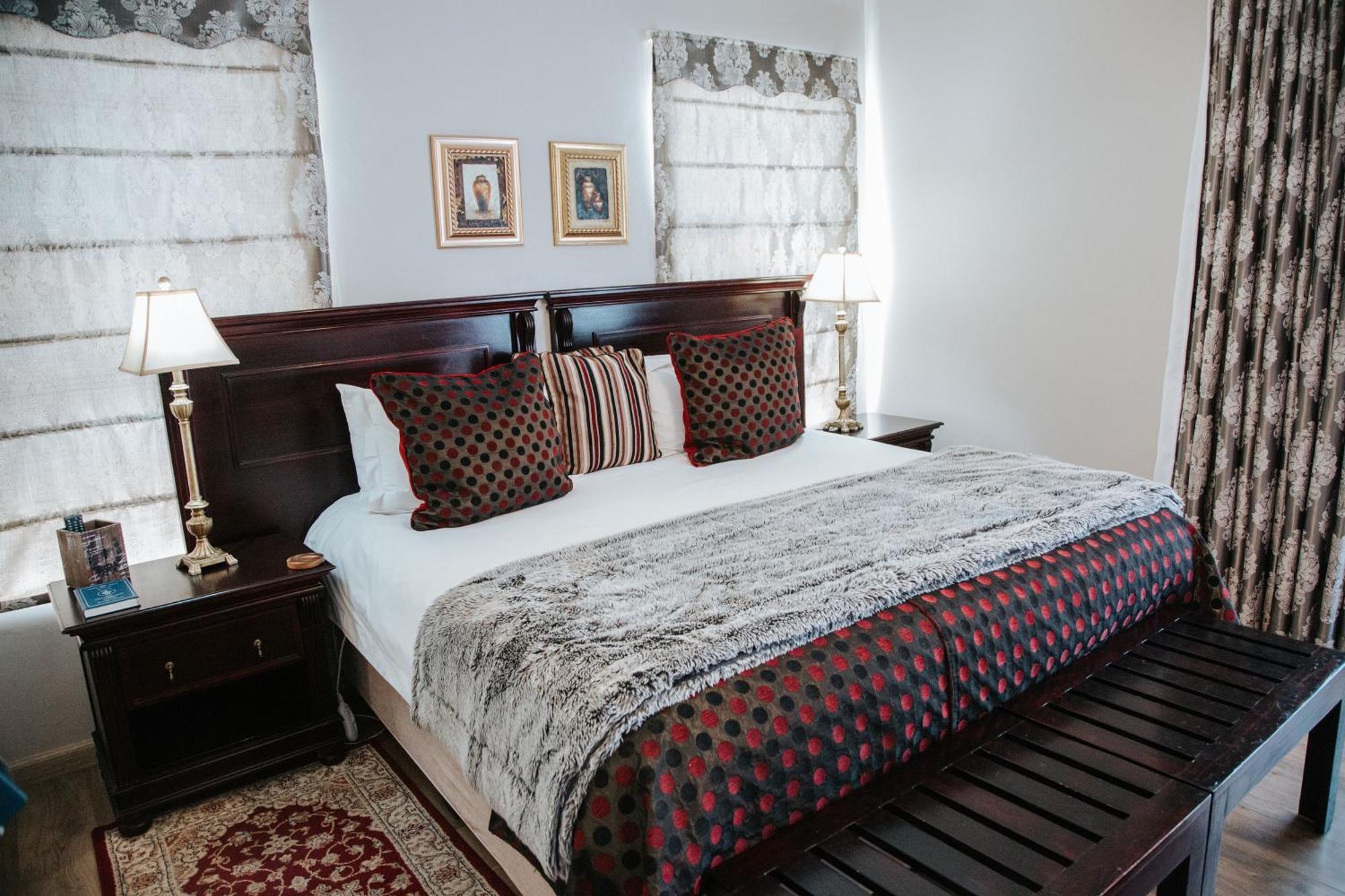The Symphony Guest House Queenstown Extérieur photo